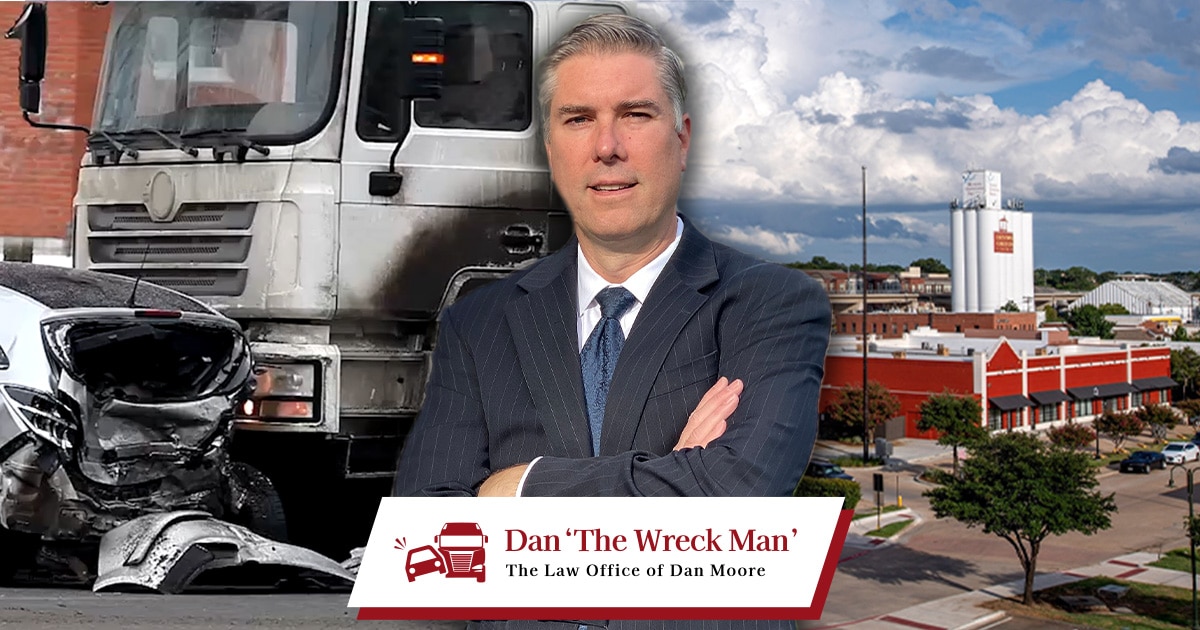 Carrollton Truck Accident Lawyer | Dan 'The Wreck Man' | The Law Office of Dan Moore